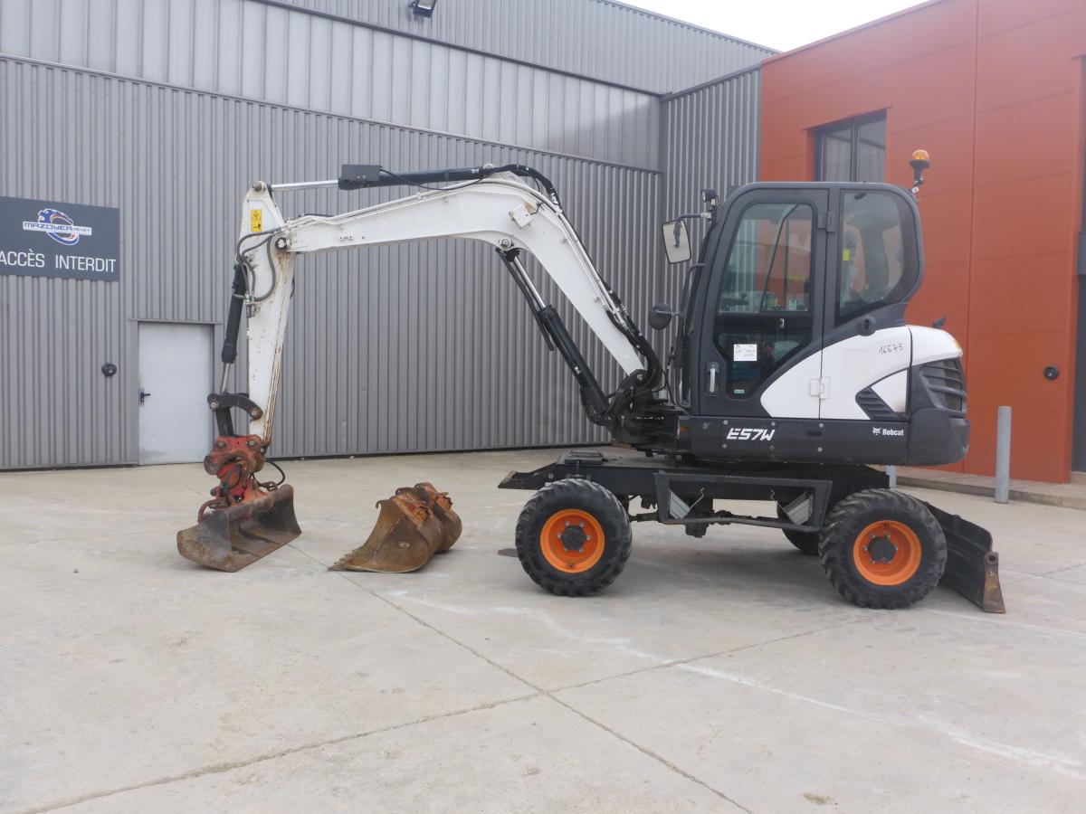 Bobcat E57W