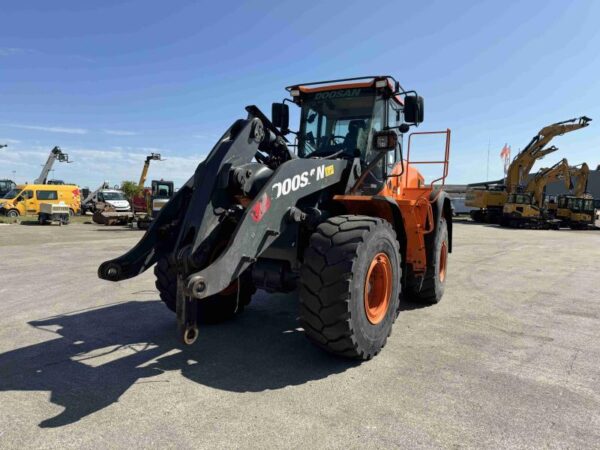 Doosan DL350-5 – Image 5